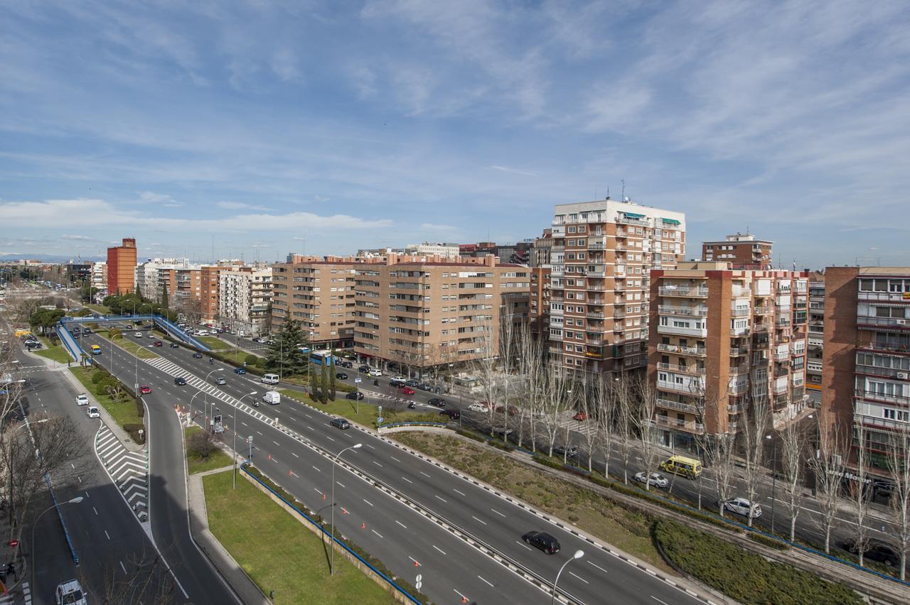 Plaza De Castilla Ii - Modernidad Y Confort En *